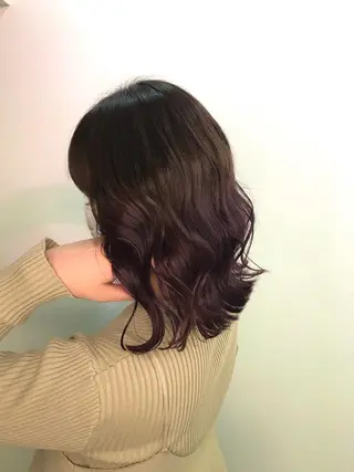 ミディアム 横山 奈央のヘアスタイル