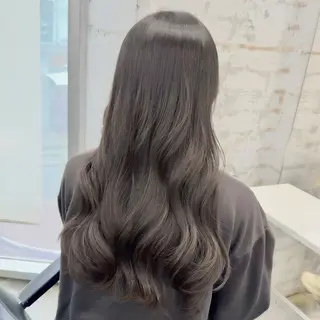 セミロング カラー GO TODAY SHAiRE SALON 原宿本店所属・ブリーチ/レイヤー ハッシュカット/河内のヘアスタイル
