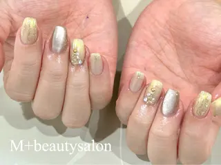 ネイル M+  Beauty Salonのネイルデザイン