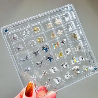 ネイル LEFTNAILS フィルインニュアンスのネイルデザイン