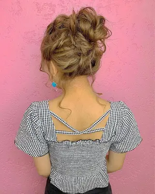 ミディアム カラー ヘアアレンジ boutique misakiのヘアスタイル