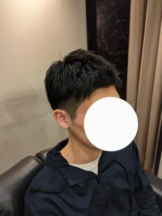 ショート メンズ パーマ LAVIE the BARBER所属・徒歩5分ビジネスマン カット👦🏻うしだのヘアスタイル