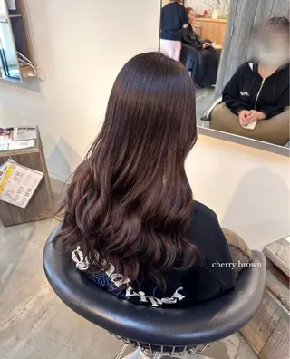 ロング jjeno所属・aisa 札幌カットモデル🎀のヘアスタイル