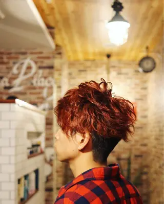 ショート カラー パーマ メンズ 石鳶 勝のヘアスタイル