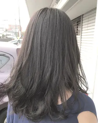 セミロング カラー レイヤーカット匠 イソザキノリユキのヘアスタイル