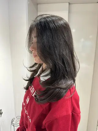 ミディアム カラー 海外風 レイヤー 💠MIKUのヘアスタイル
