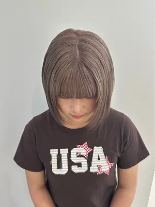ミディアム REAL 心斎橋所属・ブリーチ/ベージュ/ ピンク🦋ナツミのヘアスタイル