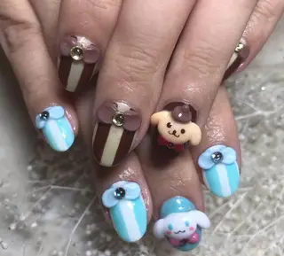 ネイル 津田 真実のネイルデザイン