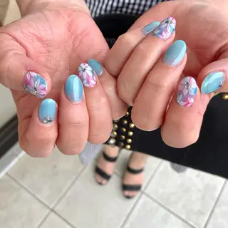 ネイル Allure小山店 Maiのネイルデザイン