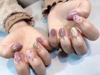 ネイル iiloo aromaworksのネイルデザイン