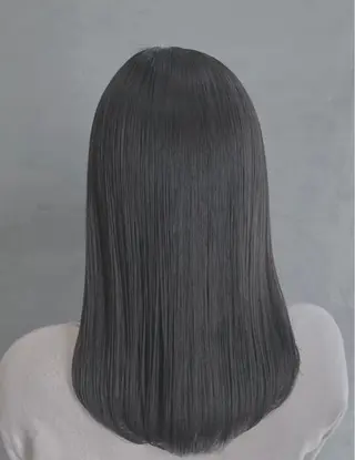 セミロング カラー マンツーマン／韓国 ヘア‎Amiのヘアスタイル