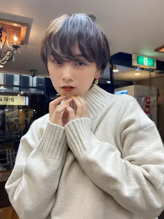 ショート カラー ボブ/縮毛矯正/ レイヤー/塚田のヘアスタイル