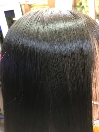 セミロング パーマ 桧山 真のヘアスタイル