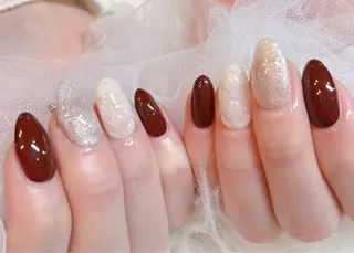 ネイル le'a-レア-【ア イ×ネイル×眉】のネイルデザイン