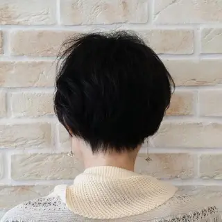 ショート 野口 まおのヘアスタイル