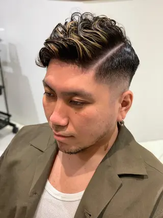 ショート Ash川越店／ 松本　亮二のヘアスタイル