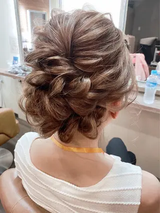 ヘアアレンジ 田井中 悠紀のヘアスタイル