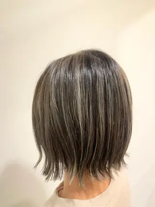 ミディアム カラー あべ ゆうかのヘアスタイル