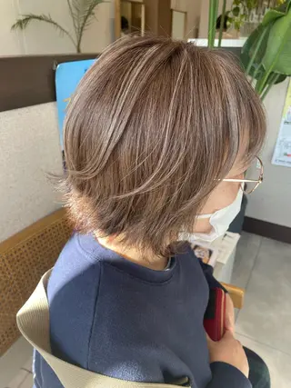 ショート カラー 高木 櫻のヘアスタイル