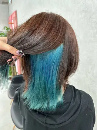 セミロング カラー un eye/hai r🎀🪞山﨑愛菜のヘアスタイル