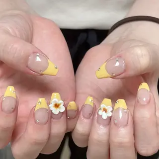 ネイル IYOU NAIL町田店所属・IYOUNAIL- Piggyのネイルデザイン