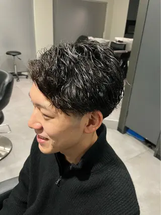 ショート パーマ メンズ 🐦‍🔥フェザーパ ーマ🐦‍🔥きるやのヘアスタイル