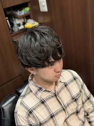 ショート パーマ メンズ ヒロ銀座青山店所属・森本 ミクのヘアスタイル