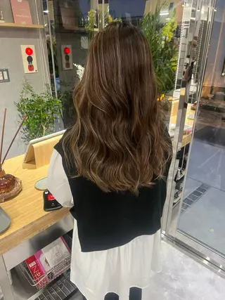 セミロング REDEAL SHIBUYA所属・maya/レイヤー カット/ミインパーマのヘアスタイル