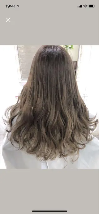 ロング カラー 渡辺 加菜子のヘアスタイル