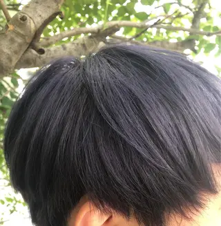 カラー メンズ 本山　くせ毛のカット 尾島光季のヘアスタイル