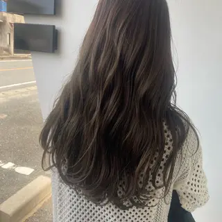 ロング カラー ase.糸島店所属・UEDA AYAのヘアスタイル