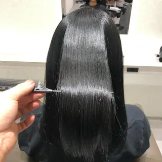 ロング ムトウセイマ/艶髪 /艶ケアWブリーチのヘアスタイル