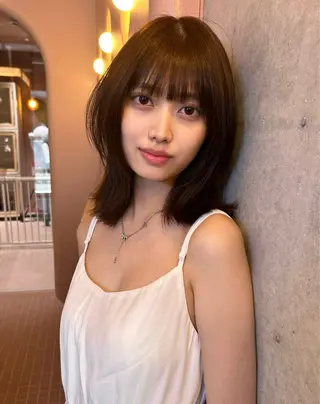 ミディアム 渋谷/駅近/徒歩4分 /生田レイのヘアスタイル