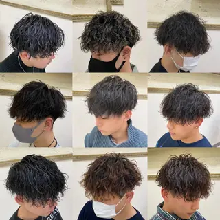 パーマ メンズ 三ノ宮フェザーパーマ 蕃本 啓利のヘアスタイル