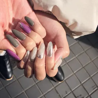 ネイル 中牟田 彩水のネイルデザイン