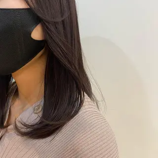 セミロング カラー あやめ【顔まわり/レ イヤー/柔らかカラ】のヘアスタイル