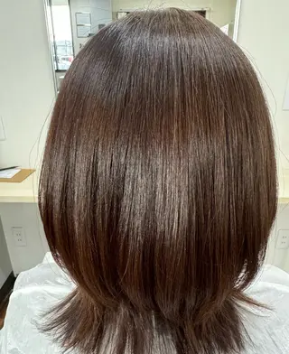 セミロング 安井 友紀子のヘアスタイル