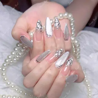 ネイル Niiy 🍫のネイルデザイン