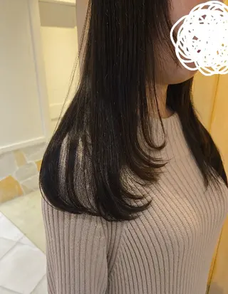 ロング 宮田 佳実のヘアスタイル
