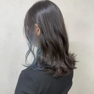 セミロング カラー ブルーカラー 🌈SOUTOMEのヘアスタイル