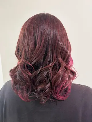 セミロング カラー 古川 琴美のヘアスタイル