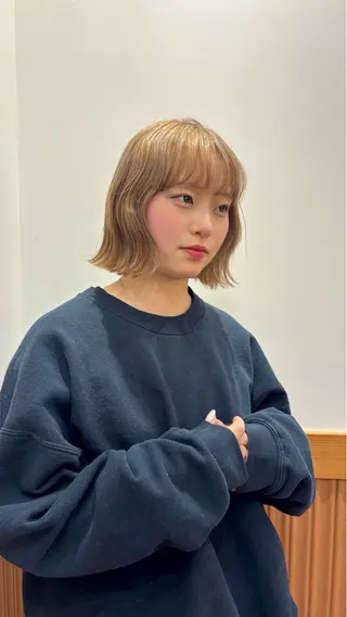カラー SASAnagano 堀内未梨のヘアスタイル