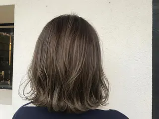 ミディアム カラー 中村 瑞希のヘアスタイル