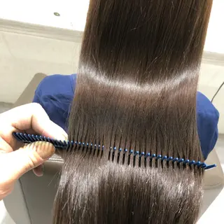 ロング ムトウセイマ/艶髪 /艶ケアWブリーチのヘアスタイル