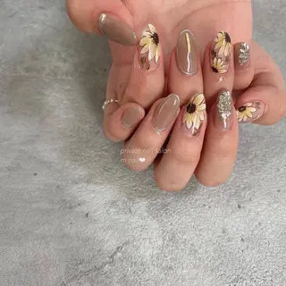 ネイル 小河原 舞のネイルデザイン