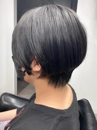 ショート ショート・ウルフ✂︎ 安住有咲子のヘアスタイル