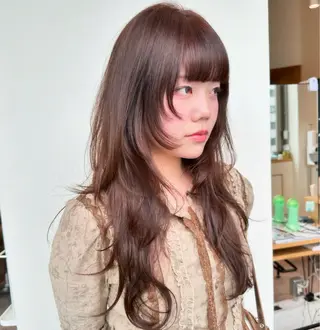 セミロング カラー 大阪ウルフカット ハッシュカットのヘアスタイル