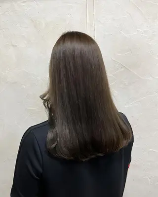 セミロング 小顔ショート🦋 八巻ちさとのヘアスタイル