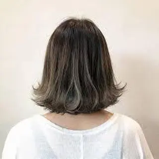 ミディアム カラー 松戸　レイヤーカット 野口　康太郎のヘアスタイル