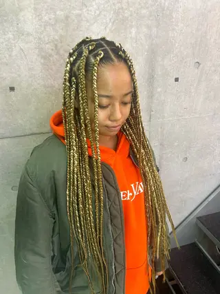 ロング HARURU🪮✨ ブレイズ海外ヘアのヘアスタイル